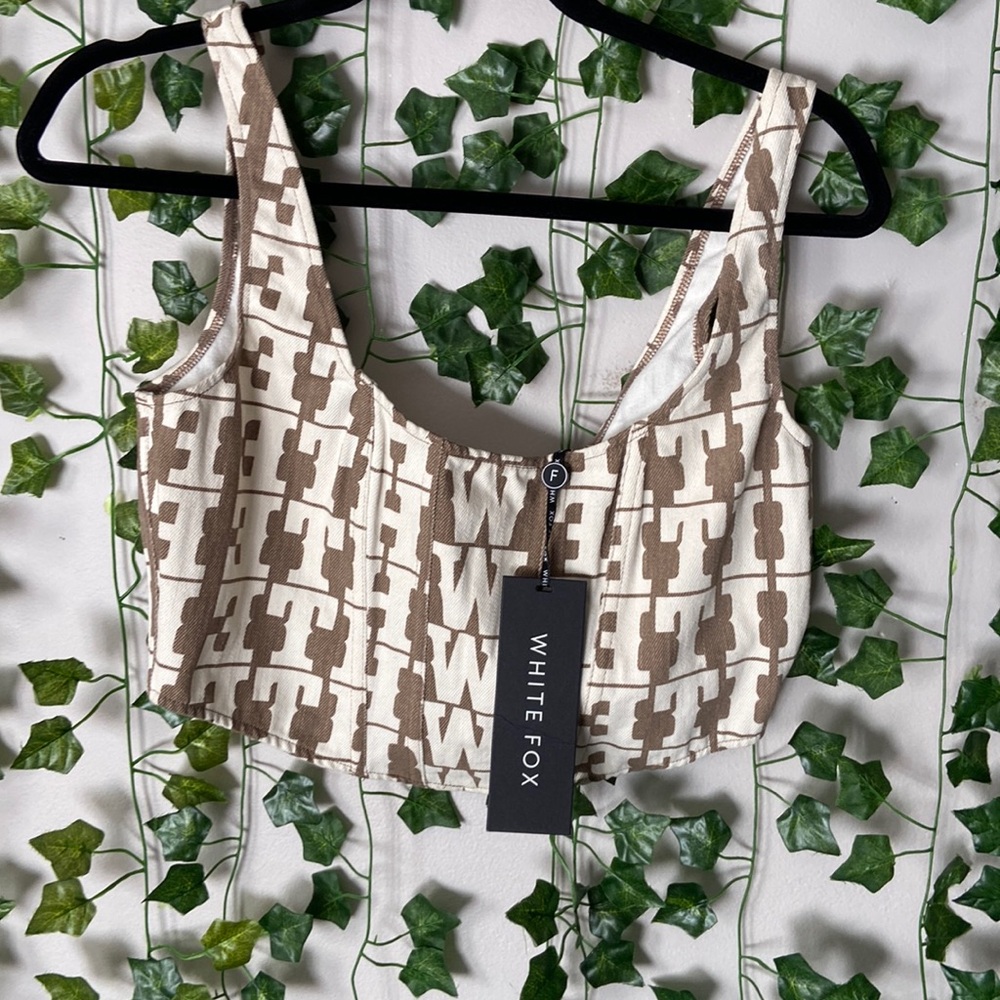 White fox tank